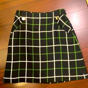 Kate Spade navy blue plaid mini skirt. Size 00 - EUC.